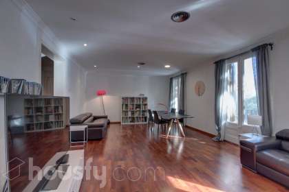 Piso en venta en Calle Pau Claris