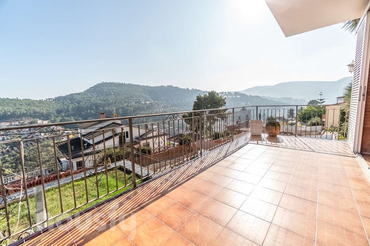 Casa en venta en Carrer de Bonavista, Vallirana