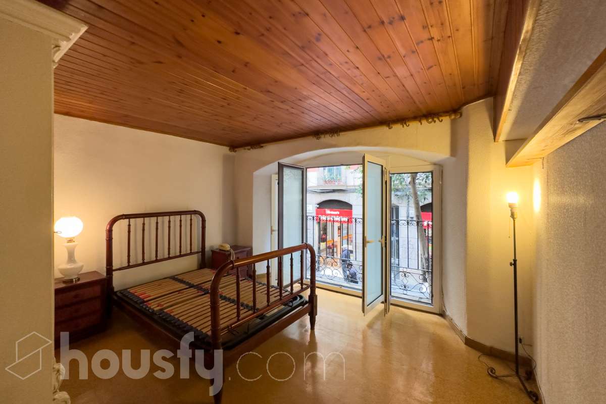 Piso en venta en Carrer de Joaquín Costa, Ciutat Vella, Barcelona