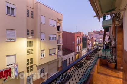 Viviendas en venta en La Creu de Barberà - Avinguda - Eixample, Sabadell