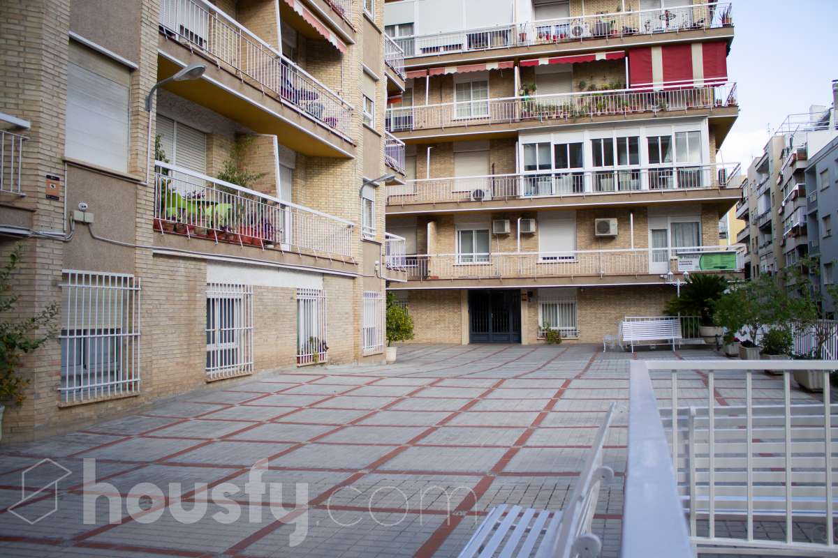Piso en venta en Calle de la Madre Soledad Torres Acosta, San Bartolomé - Millán de Priego, Jaén
