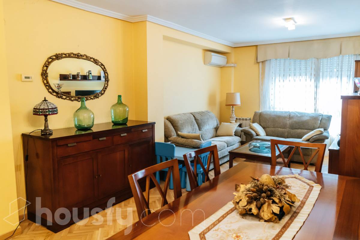 Piso en venta en Calle Benelux, Altos del Olivar - El Caracol, Valdemoro
