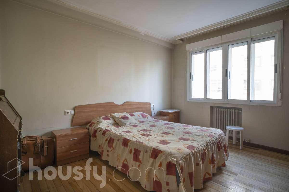 Piso en venta en Rúa de Montero Ríos, Ensanche - Sar, Santiago de Compostela