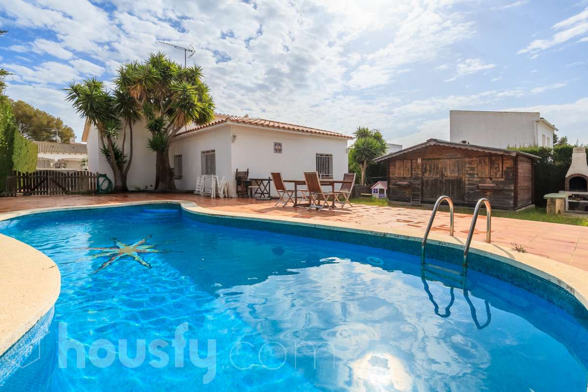 Casa en venta en Carrer Còdols, Els Masos, El Vendrell