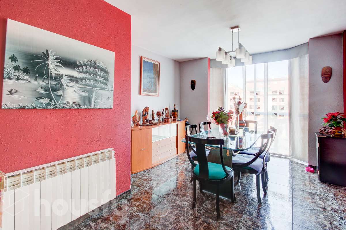 Piso en venta en Avinguda de la Torre de la Vila, Camps Blancs - Casablanca - Canons, Sant Boi de Llobregat