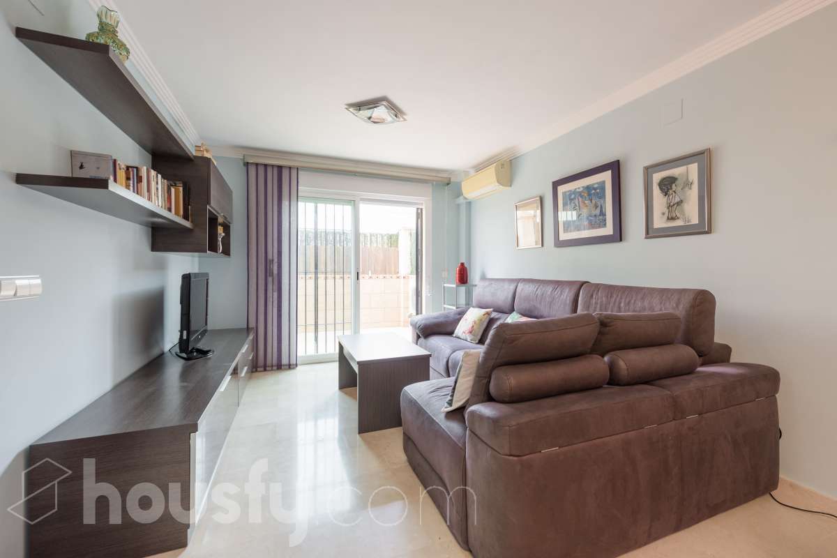Bajo en venta en Calle Cruz Verde, Norte - Barrio del Pilar - El Reñidero, Vélez-Malaga
