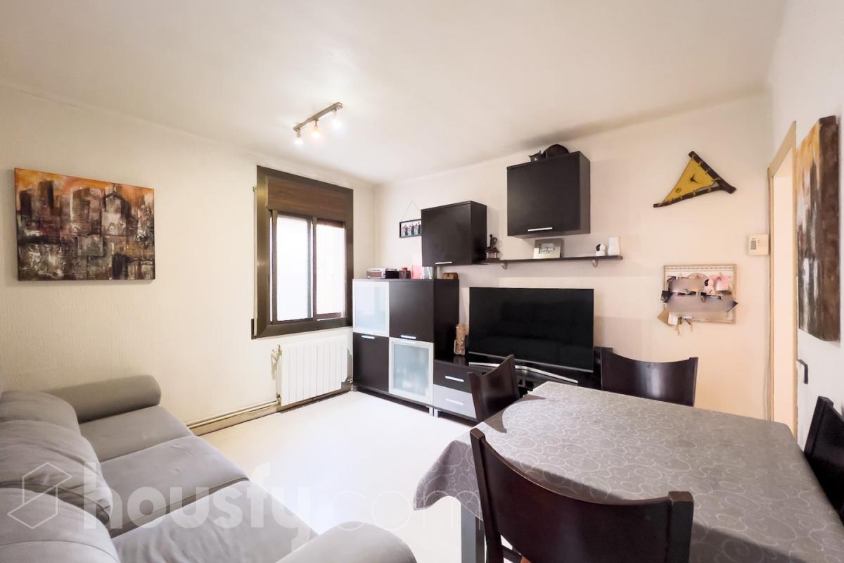 Bajo en venta en Passeig Universal, Horta Guinardó, Barcelona