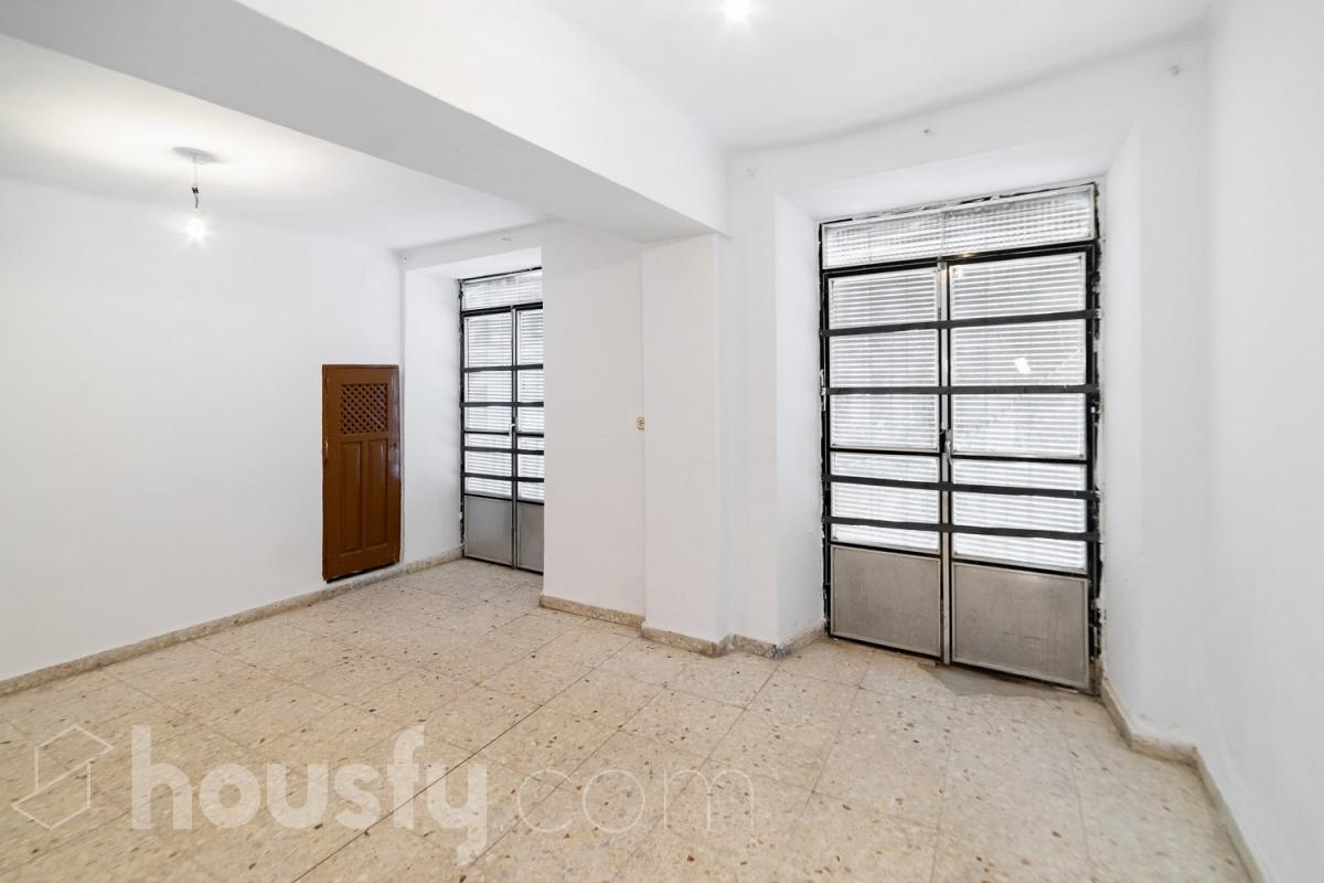Casa en venta en Plaza Santiago, Baza