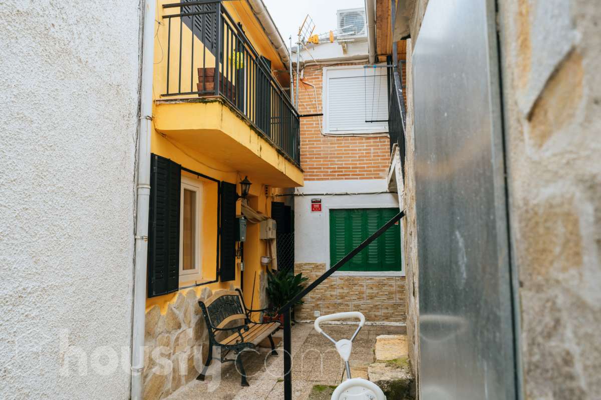 Duplex en venta en Calle Riaza, Miraflores de la Sierra