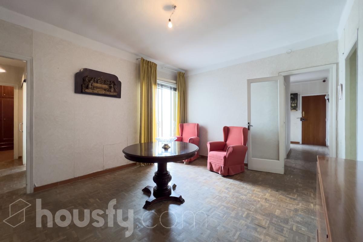 Piso en venta en Carrer de Còrsega, Eixample, Barcelona