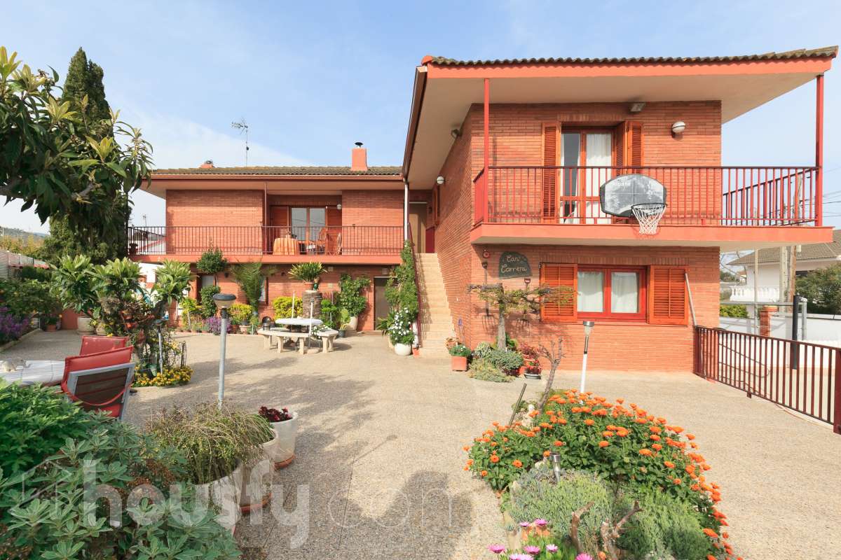 Casa en venta en Carrer Granada, La Bisbal del Penedès