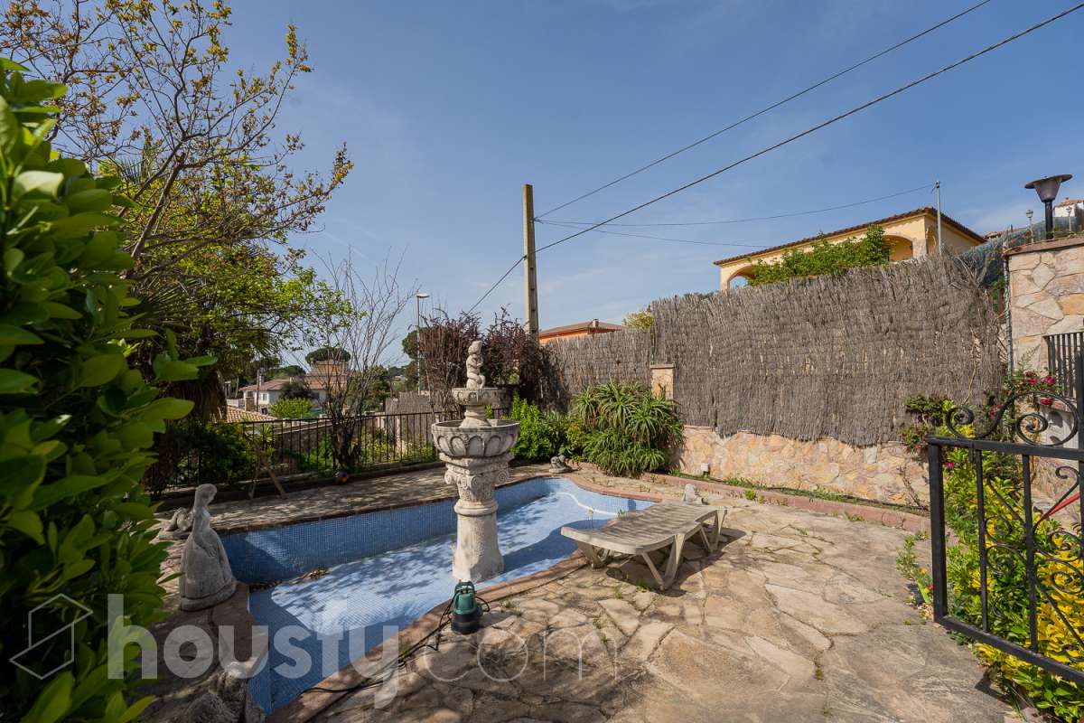 Casa en venta en Carrer València, Urbanitzacions, Lloret de Mar