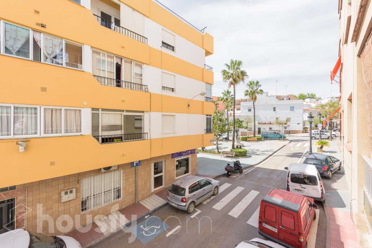 Piso en venta en Calle Manuel Cantos, San Pedro de Alcántara, Marbella