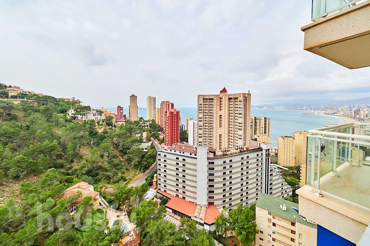 Piso en venta en Calle Sierra Dorada, Playa de Levante, Benidorm
