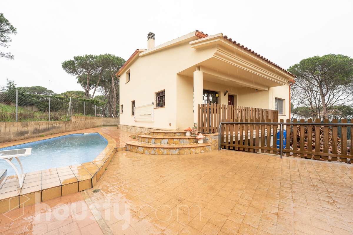 Casa en venta en Carrer Rosa, Llagostera