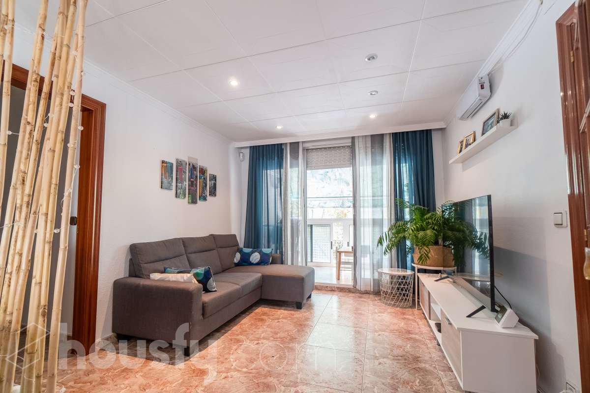 Piso en venta en Carrer del Riu Llobregat, Once de Septiembre - Sant Jordi, El Prat de Llobregat