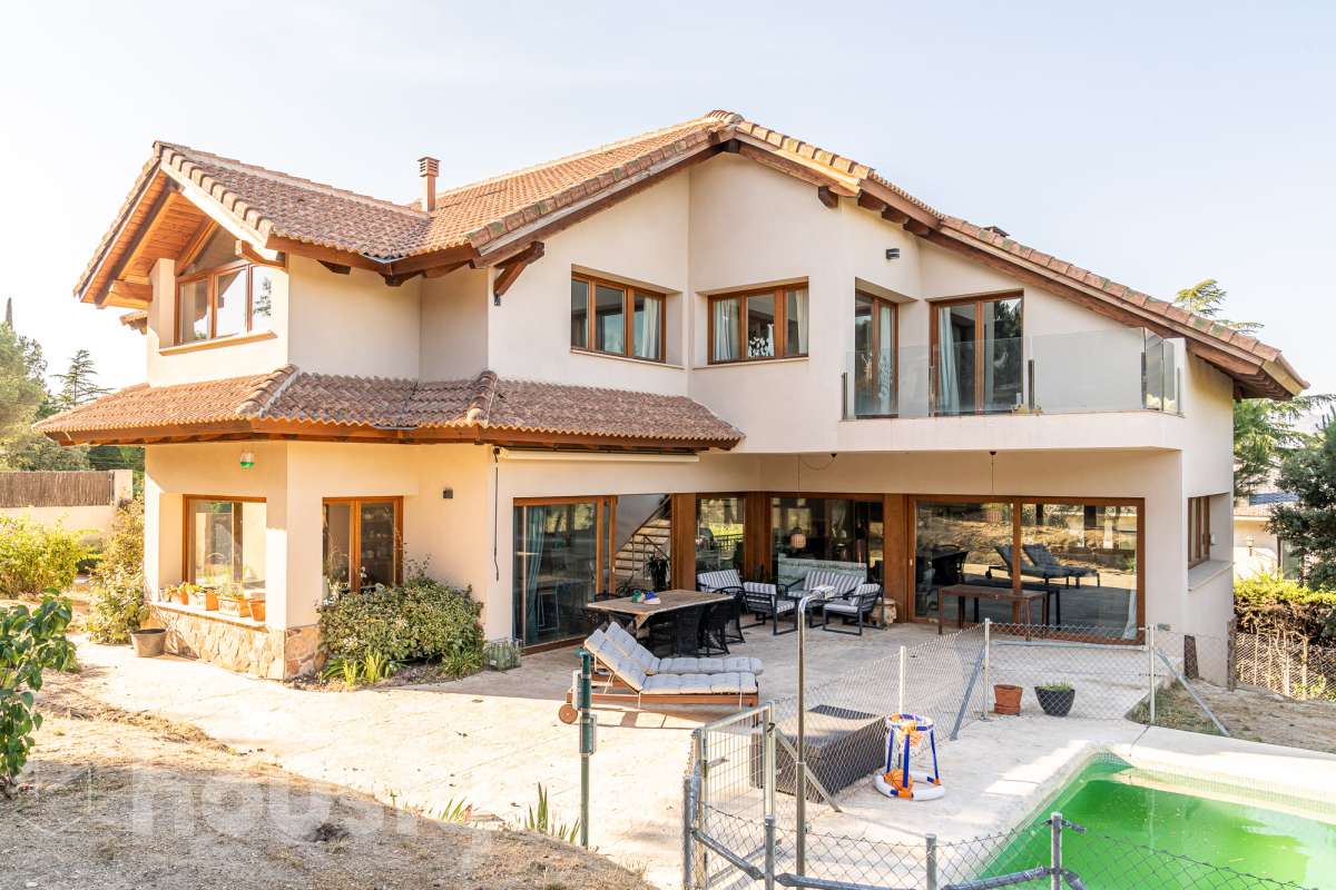 Casa en venta en Calle de los Riscos, Puerto de Galapagar-Las Cuestas, Galapagar