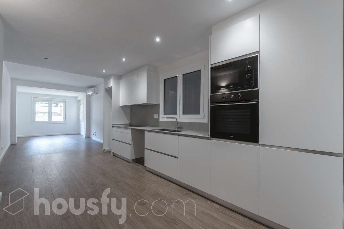 Piso en venta en Carrer de Nicaragua, Les Corts, Barcelona