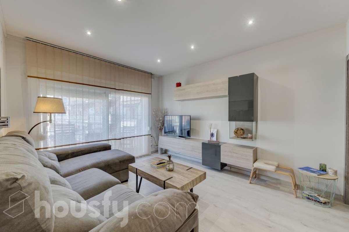 Piso en venta en Carrer Rosselló, L'Hostal - Lledoner, Granollers