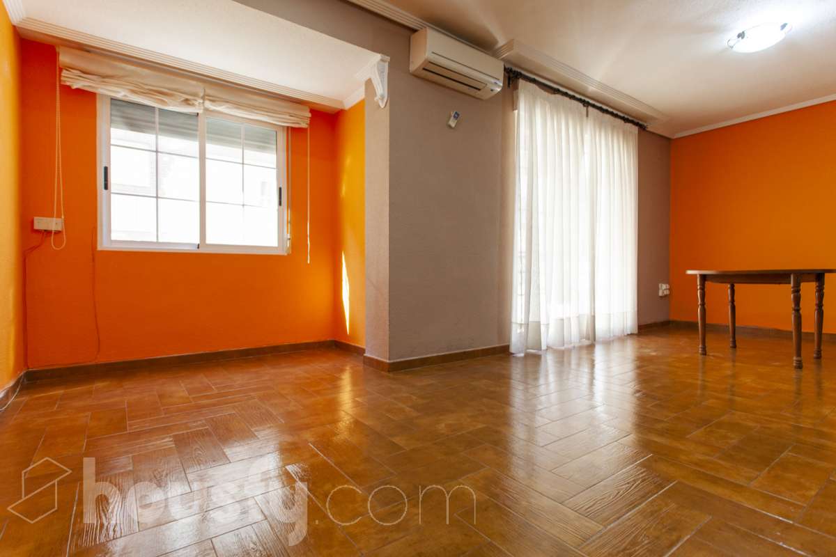 Piso en venta en Carrer de Rafael Juan Vidal, Llombo, Ontinyent