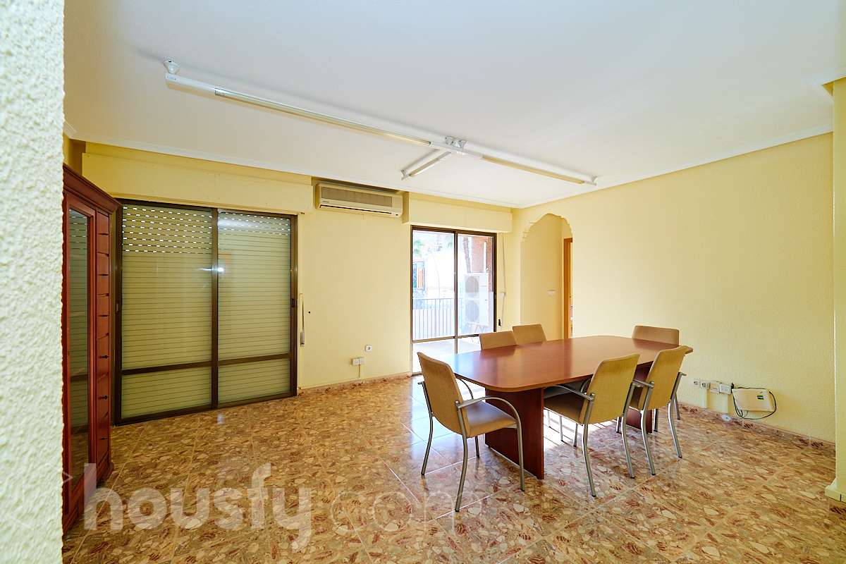 Piso en venta en Calle Ramón Gallud, Centro, Torrevieja