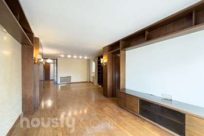 Viviendas en venta en el barrio de La Maternitat i Sant Ramon, Barcelona