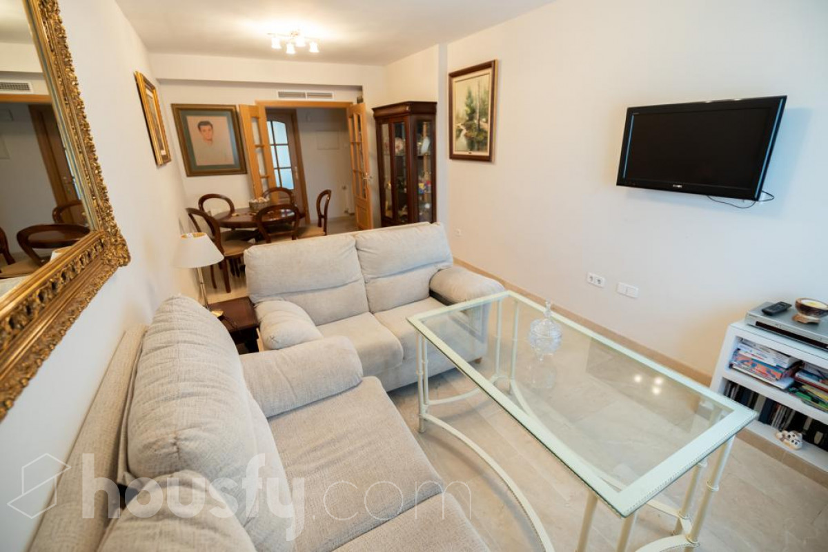 Piso en venta en Calle Escritora Dulcenombre Chacón, Zoco - Poniente - Vistalegre, Córdoba