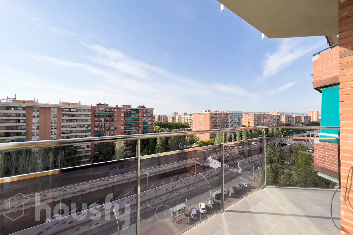 Piso en venta en Gran Via de les Corts Catalanes, Sant Martí, Barcelona