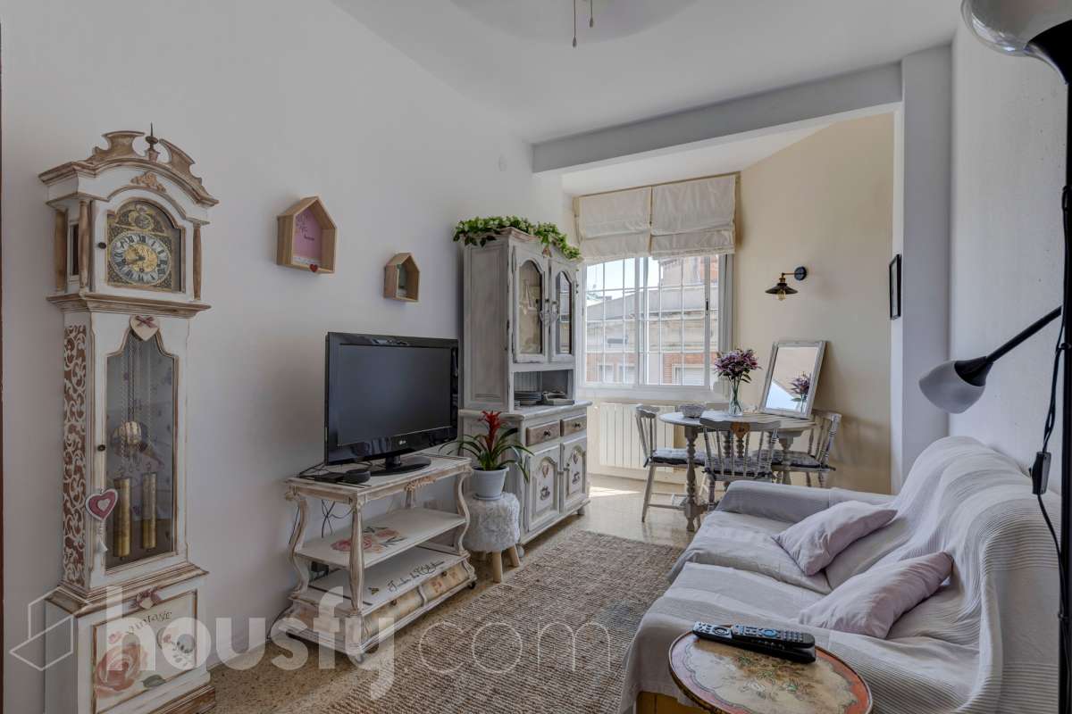 Piso en venta en Avinguda de la Mare de Déu de Montserrat, Horta Guinardó, Barcelona