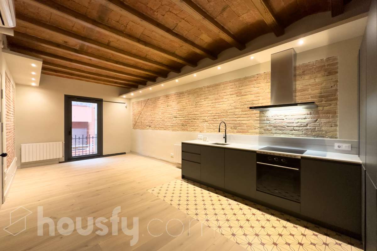 Piso en venta en CL MIQUEL ANGEL, 45, Sants-Montjuïc, Barcelona