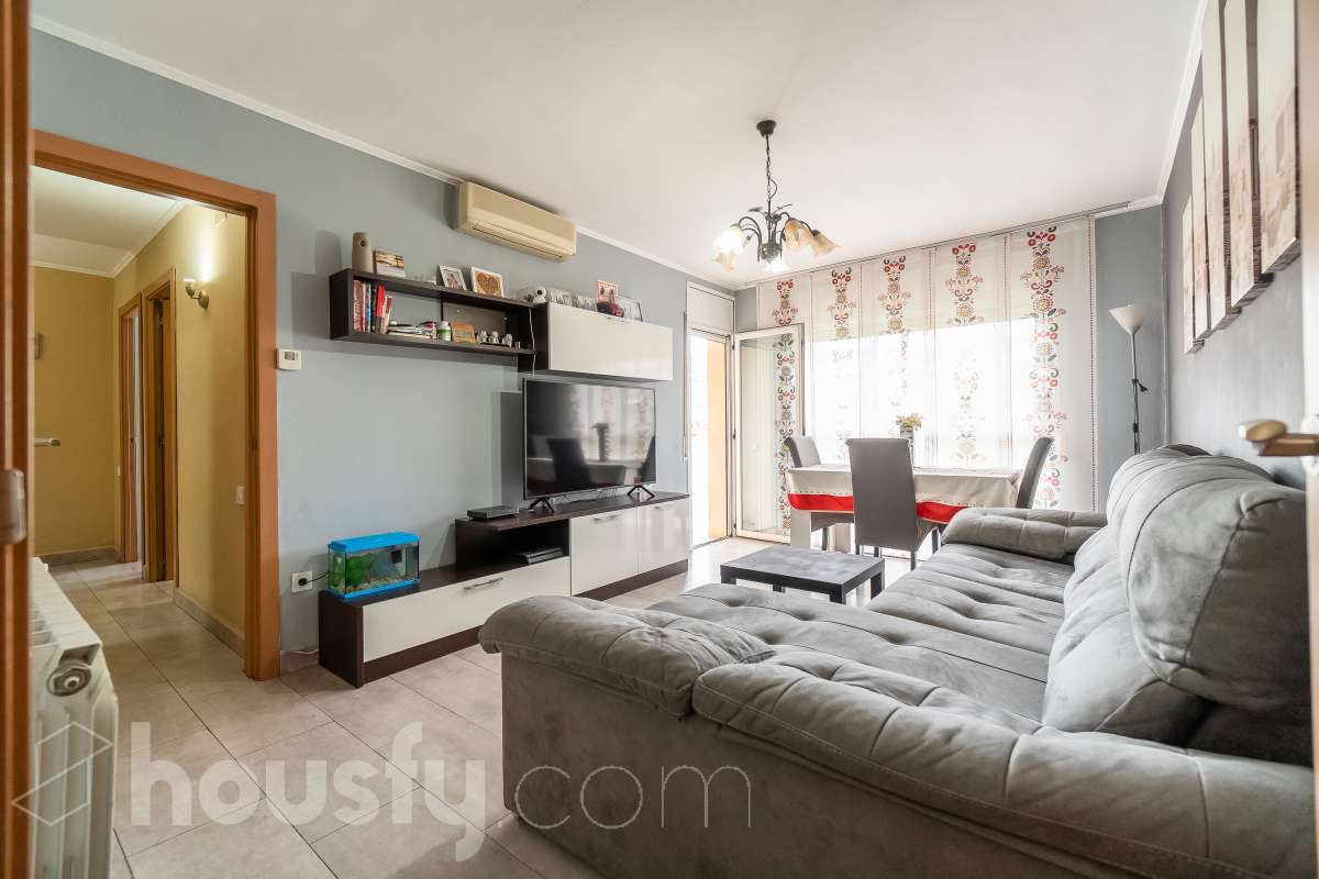Piso en venta en Ronda de Sant Ramon, Marianao, Sant Boi de Llobregat