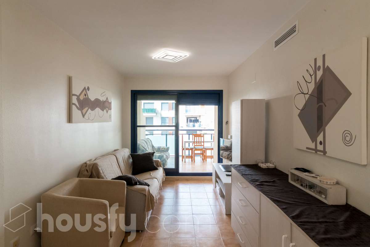 Piso en venta en Carrer de Tarragona, La Torre - Playa de Chilches, Moncófar