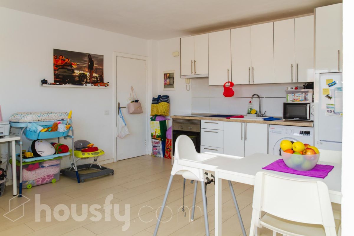 Piso en venta en Calle Arsenio Rodríguez, Las Rosas, Arona