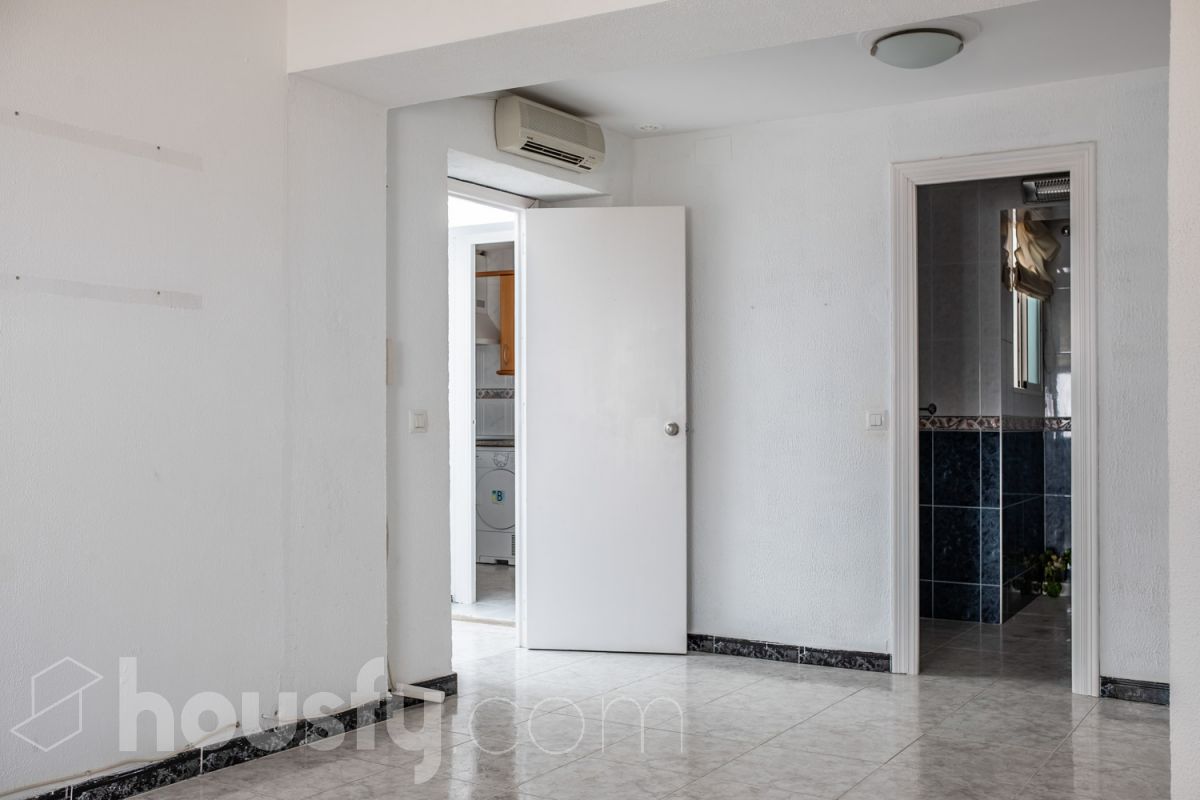 Piso en venta en Calle Buenos Aires, Mentidero - Teatro Falla - Alameda, Cádiz
