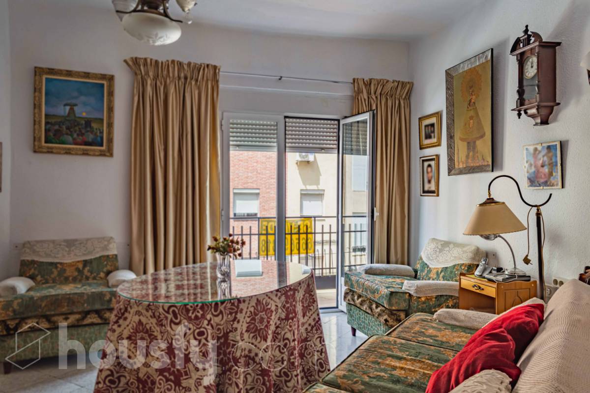 Piso en venta en Calle Núñez de Balboa, San Bartolomé - Millán de Priego, Jaén