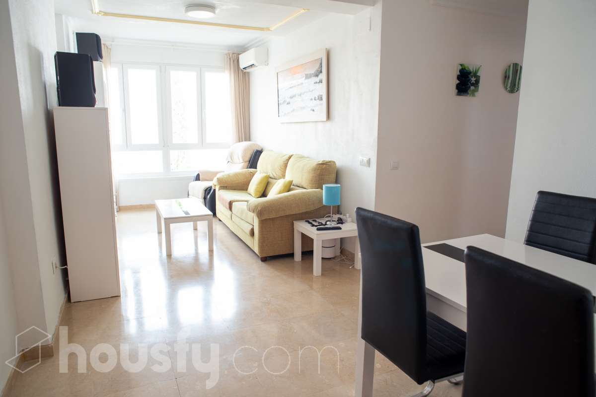 Piso en venta en Avenida de la Cruz del Campo, Nervión, Sevilla
