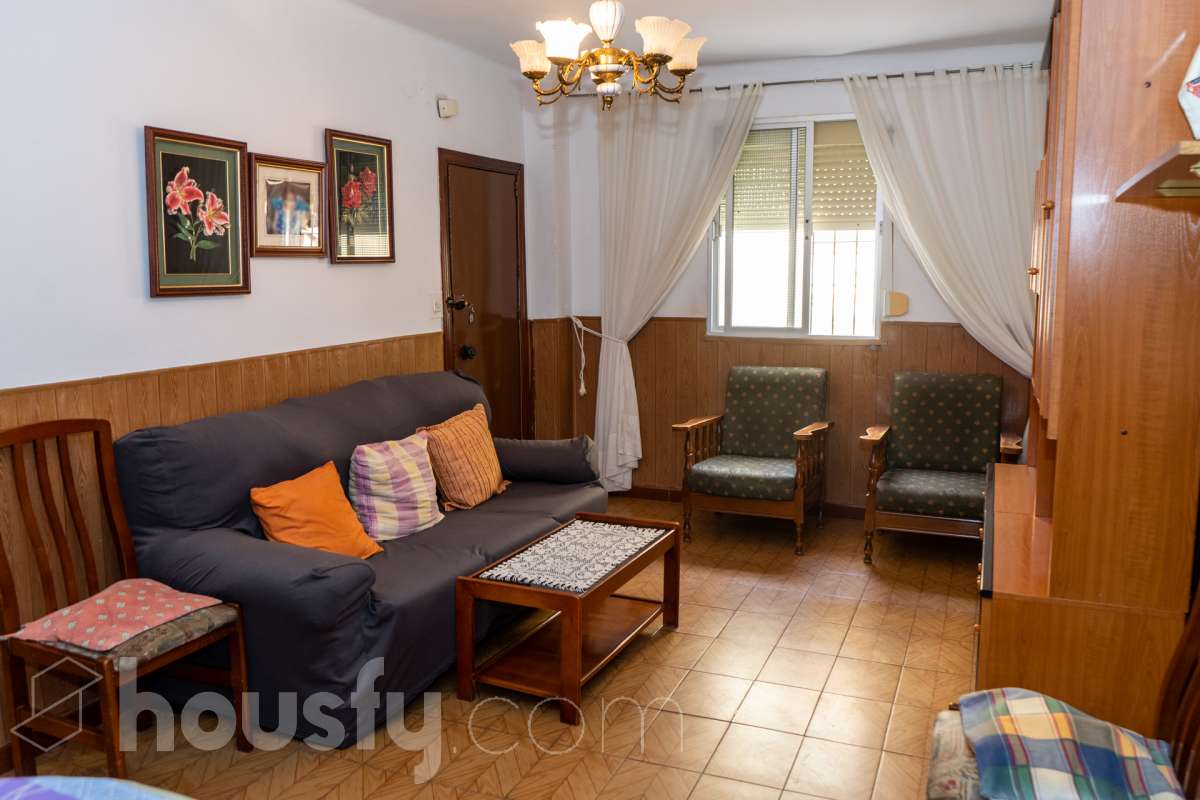 Piso en venta en Calle Jazmín, La Paz, Alcalá de Guadaira