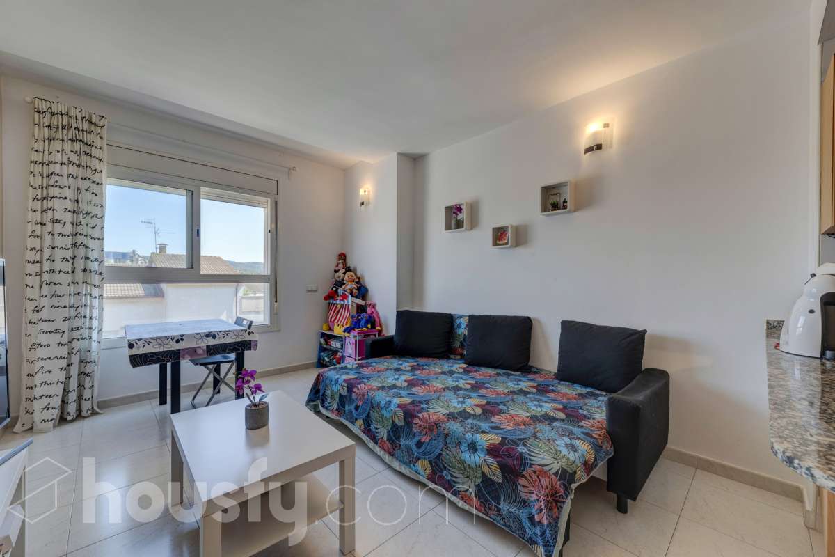 Piso en venta en C/ CANIGO, Santa Margarida i els Monjos