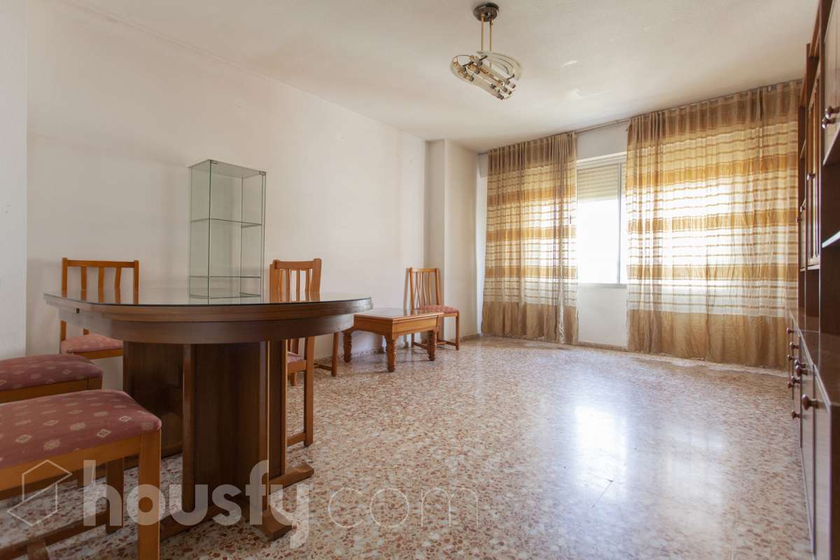Piso en venta en Avinguda del Primer de Maig, El Alborgí, Paterna