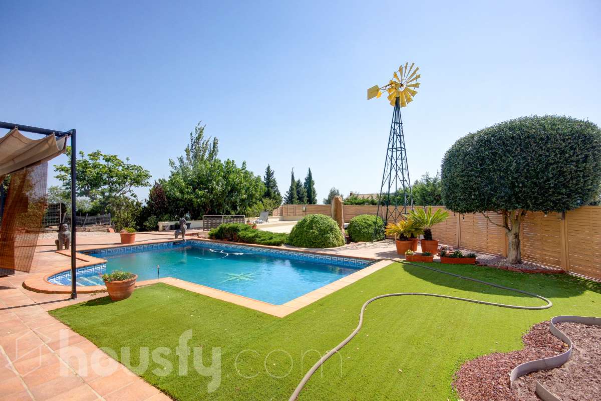 Casa en venta en Carrer de l'Eucaliptus, Corbera de Llobregat