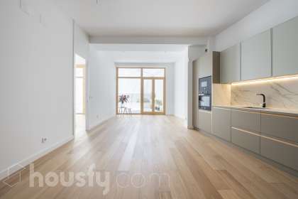 Bajos en venta en Madrid