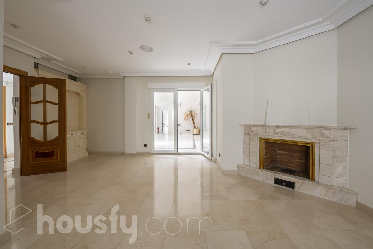 Casa en venta en Calle de la Toronga, Hortaleza, Madrid