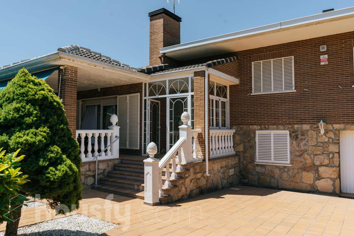 Casa en venta en Calle del Mar Negro, El Guijo - Colonia España, Galapagar