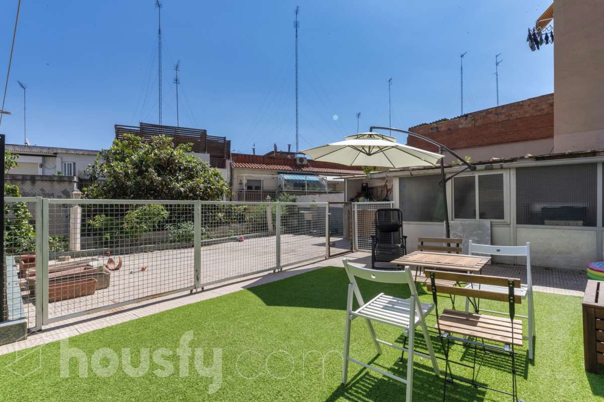 Piso en alquiler en Carrer de Ramon Rocafull, Horta Guinardó, Barcelona