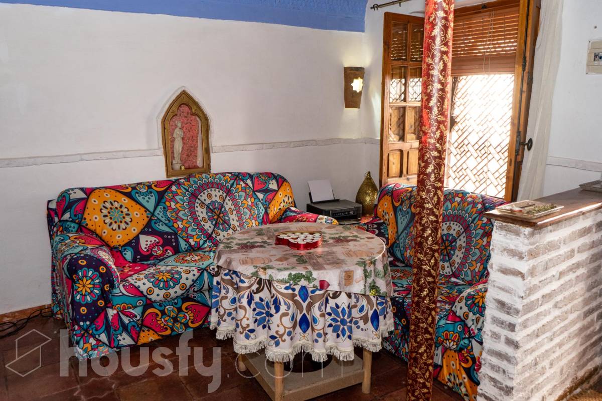 Casa en venta en Calle Torre, La Algaba