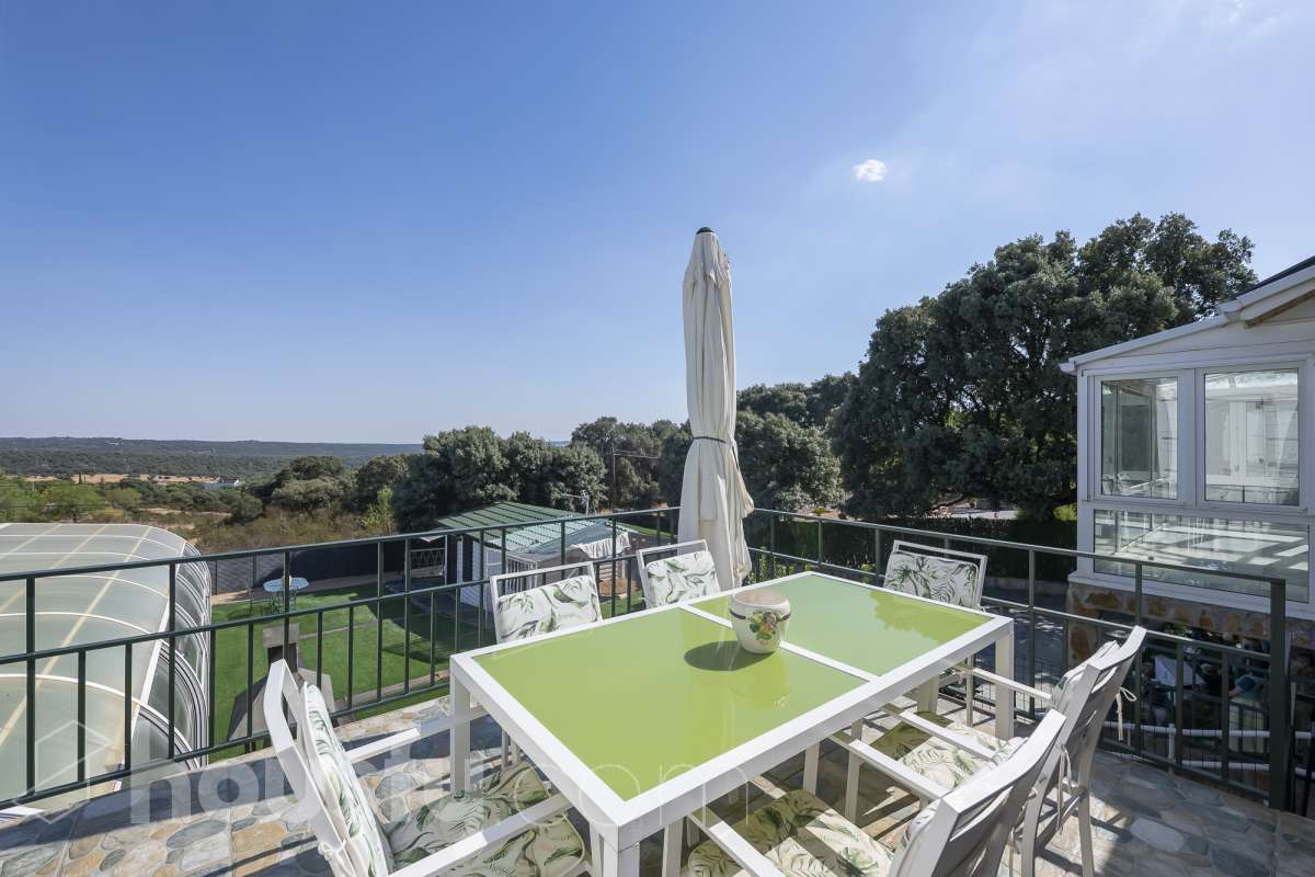 Casa en venta en Calle del Arroyo, Las Zorreras - Monte Encinar, El Escorial