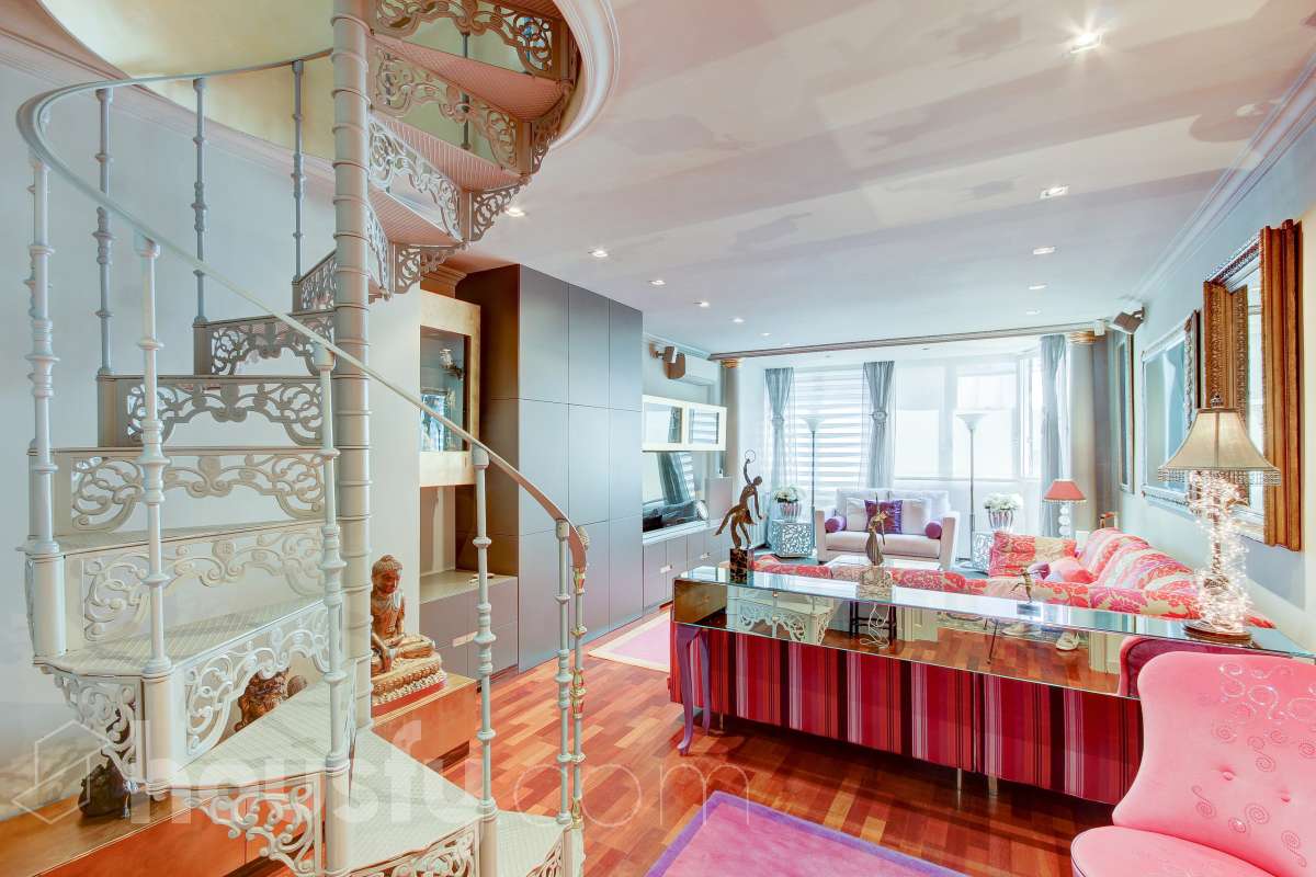 Duplex en venta en Carrer d'Oliana, Sarrià-Sant Gervasi, Barcelona