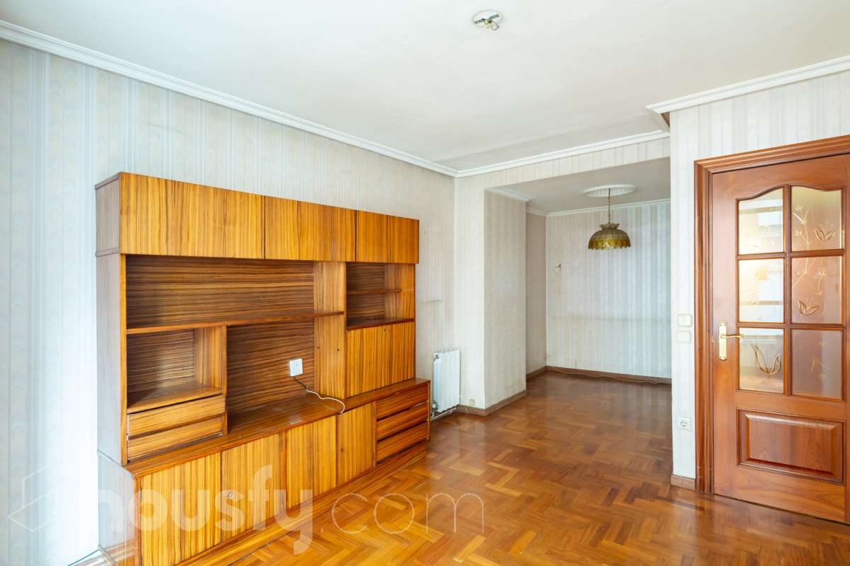 Piso en venta en Avenida de la Constitución, Centro, Gijón