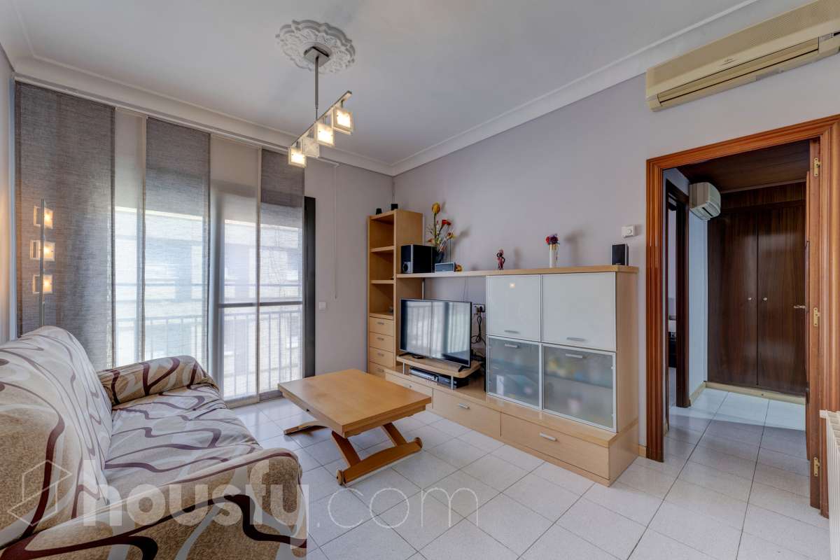 Piso en venta en Carrer de la Selva, Montigalà -Sant Crist, Badalona