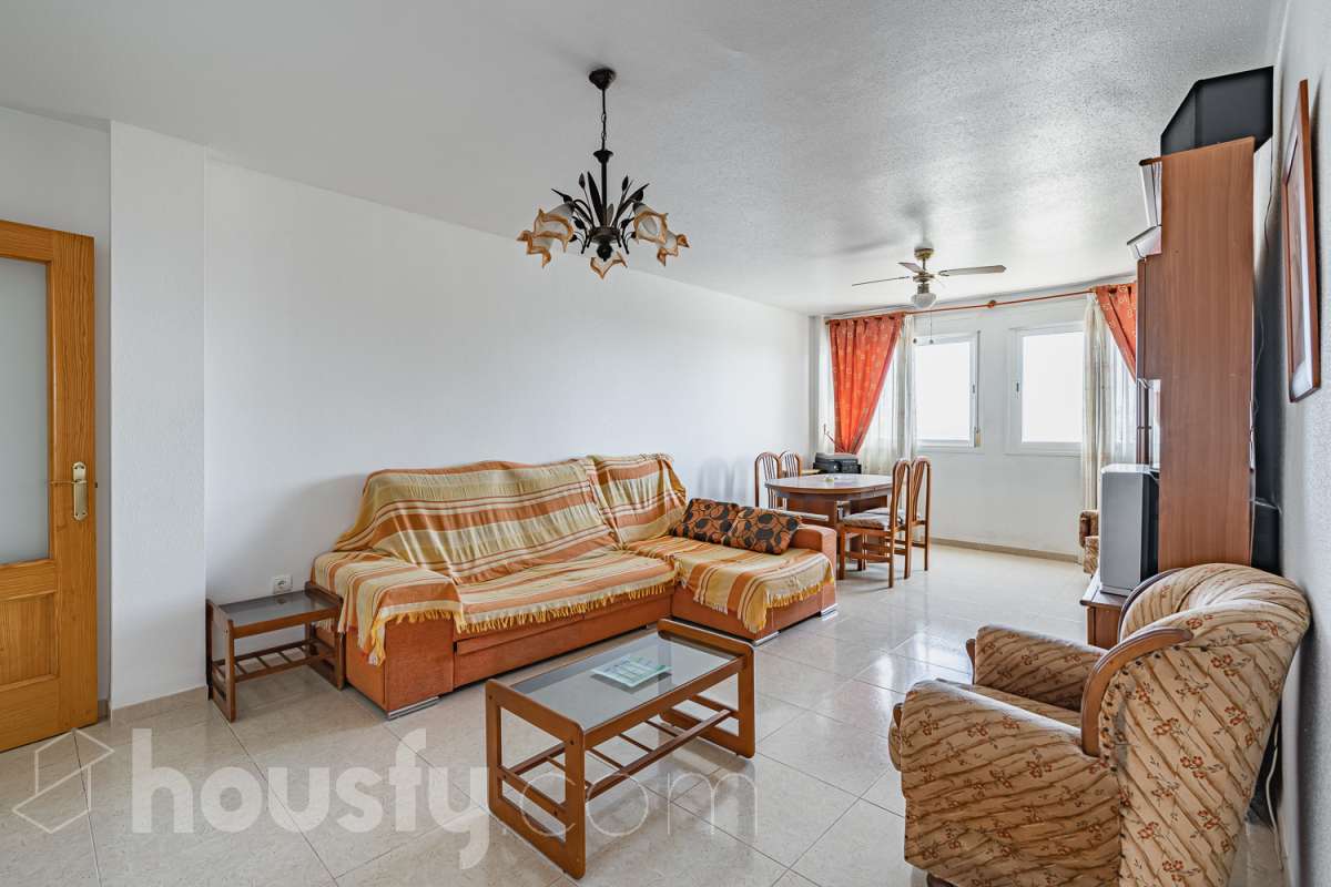 Piso en venta en Calle Minerva, Adra